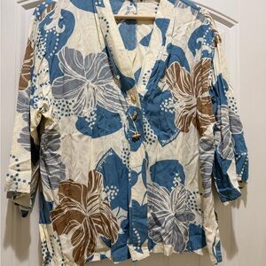 Manuhealii Vintage Cream Button-Front Top with Blue and Brown Floral Print